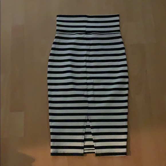 Bebe Striped Midi Skirt - Picture 2 of 5